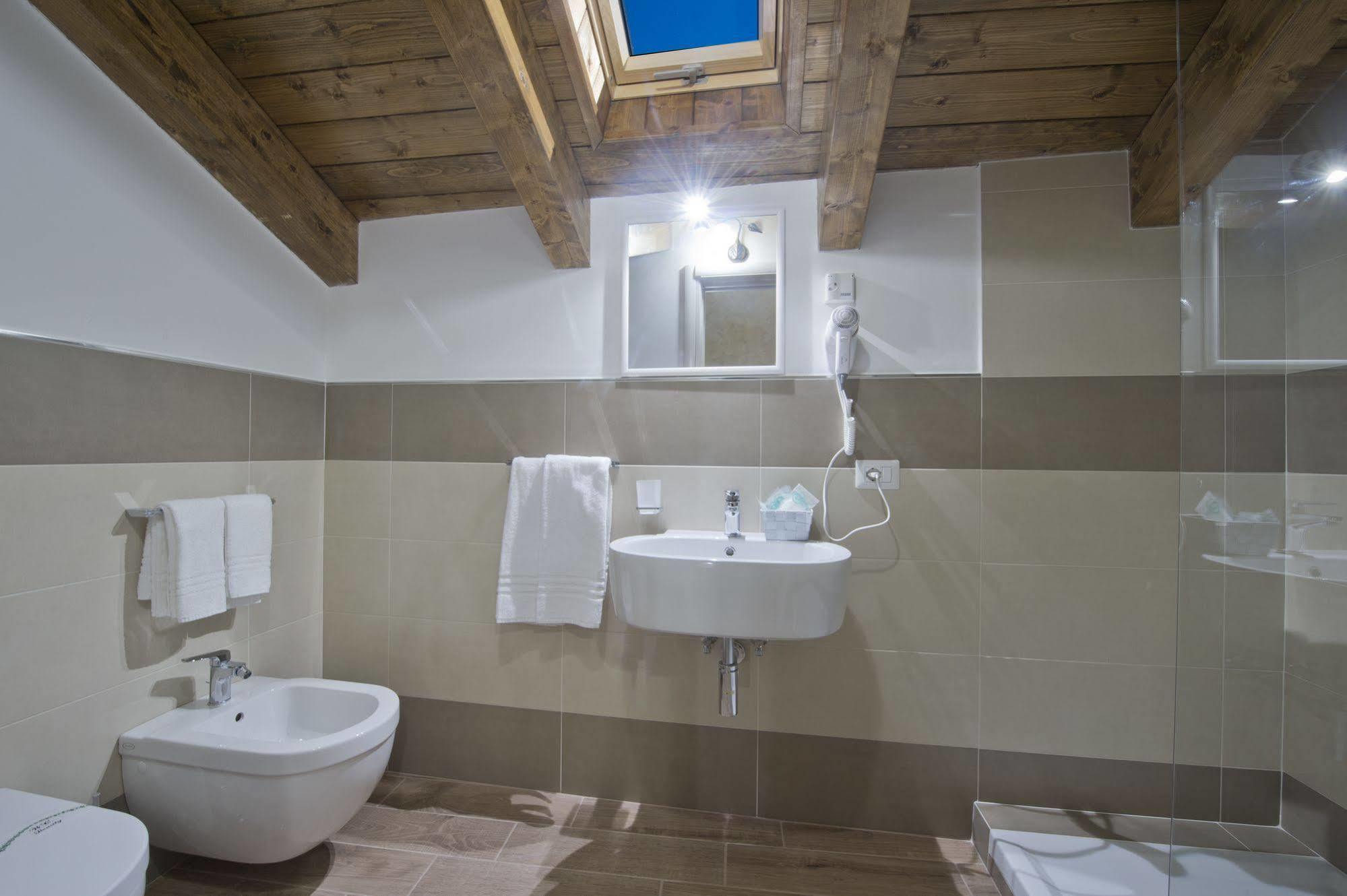 Gli Dei Gemelli Bed & Breakfast Agerola Exterior photo