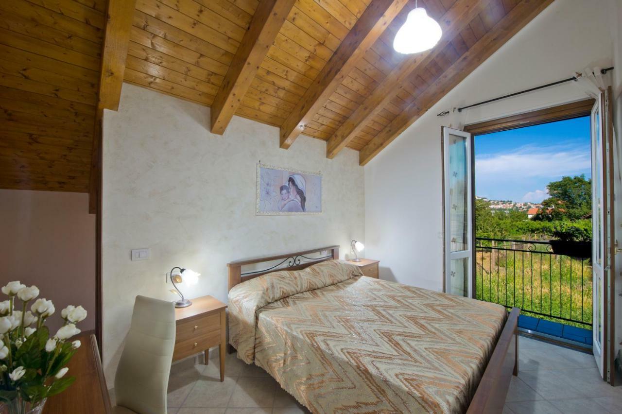 Gli Dei Gemelli Bed & Breakfast Agerola Exterior photo